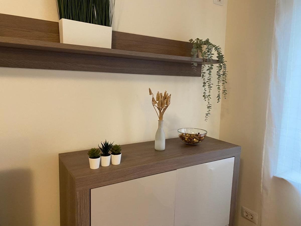 Downtown Apartment Boutique Green Garden Unirii Bukarest Kültér fotó